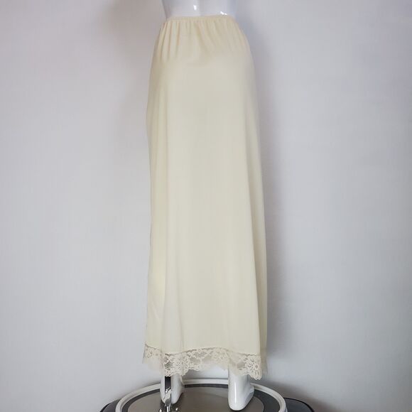 Vintage 60s/70s JCPenney Cream Maxi Slip Skirt M - Picture 3 of 8